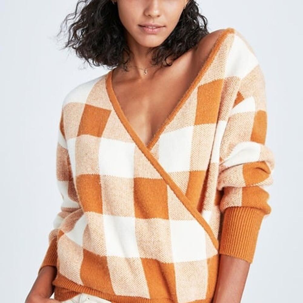 Anthropologie Callahan Knitwear Agnes Surplice Sweater Gingham.